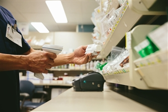 ds8100hc-apotheke-scannen